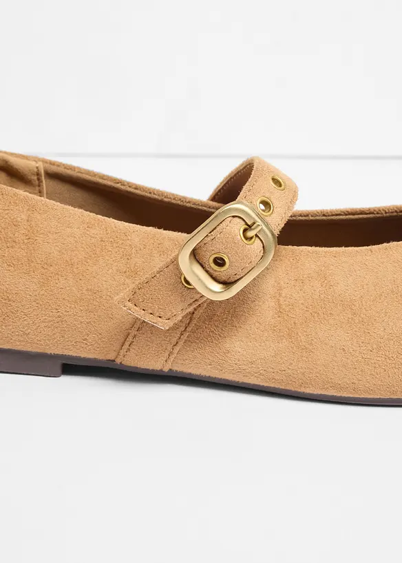 Mary-Janes mit Ösen in braun - bonprix