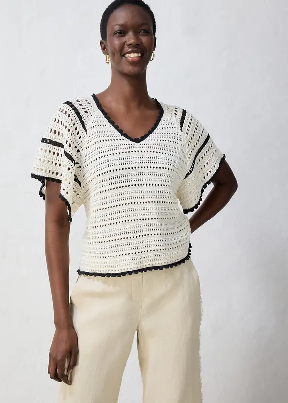 Ajour-Pullover mit Leinenanteil in weiß von vorne (im Anschnitt) - bonprix