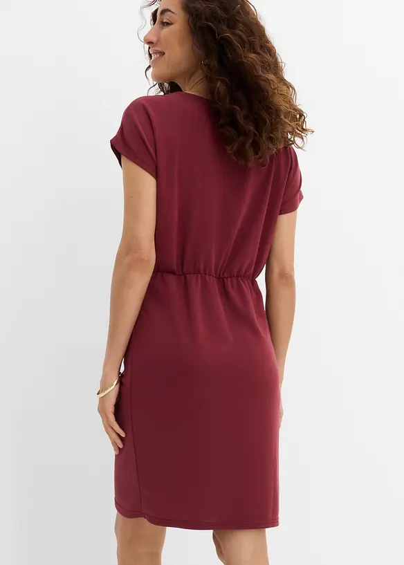 Jerseykleid aus Viskose-Mix in rot von hinten (Totalaufnahme) - bonprix