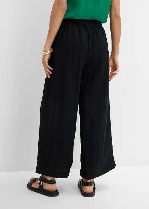 Culotte mit fließender Viskose in schwarz von hinten - bonprix Culotte mit fließender Viskose in schwarz von hinten - bonprix