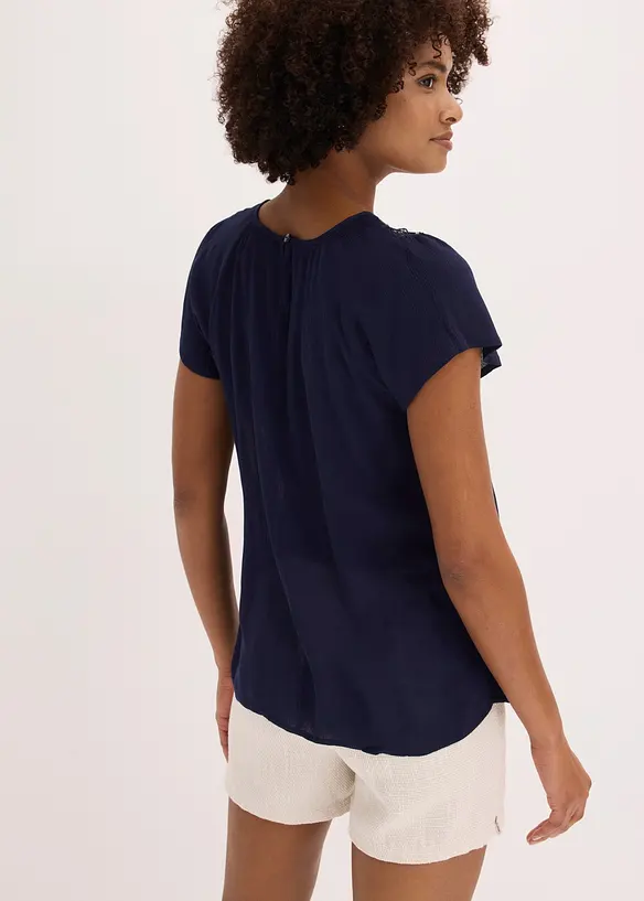Blusenshirt aus fließender Viskose in blau von hinten (im Anschnitt) - bonprix