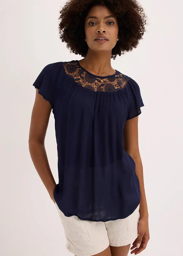 Blusenshirt aus fließender Viskose in blau von vorne (im Anschnitt) - bonprix