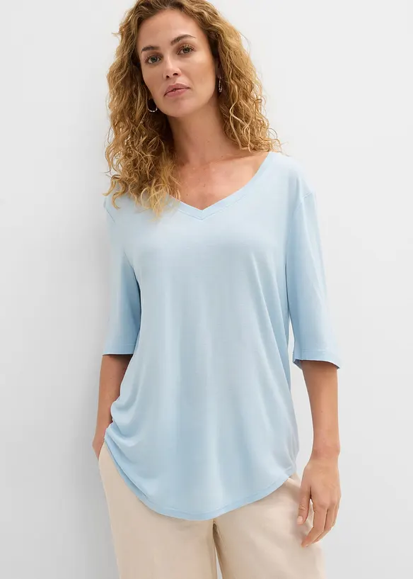 Longshirt aus softer Viskose, 2er-Pack in blau von vorne (im Anschnitt) - bonprix