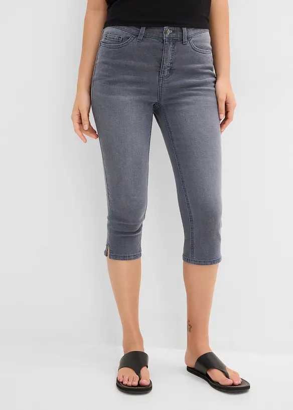 Capri-Ultra-Soft-Jeans in blau von vorne - bonprix
