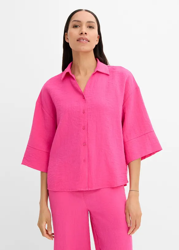 Oversize-Bluse aus Viskose-Mix in pink von vorne (im Anschnitt) - bonprix