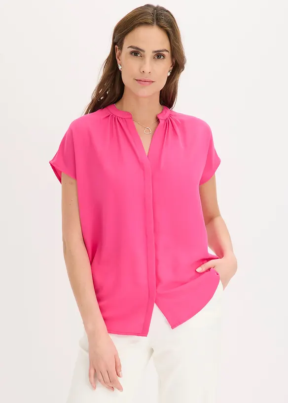 Kurzarmbluse mit verdeckter Knopfleiste in pink von vorne (im Anschnitt) - bonprix