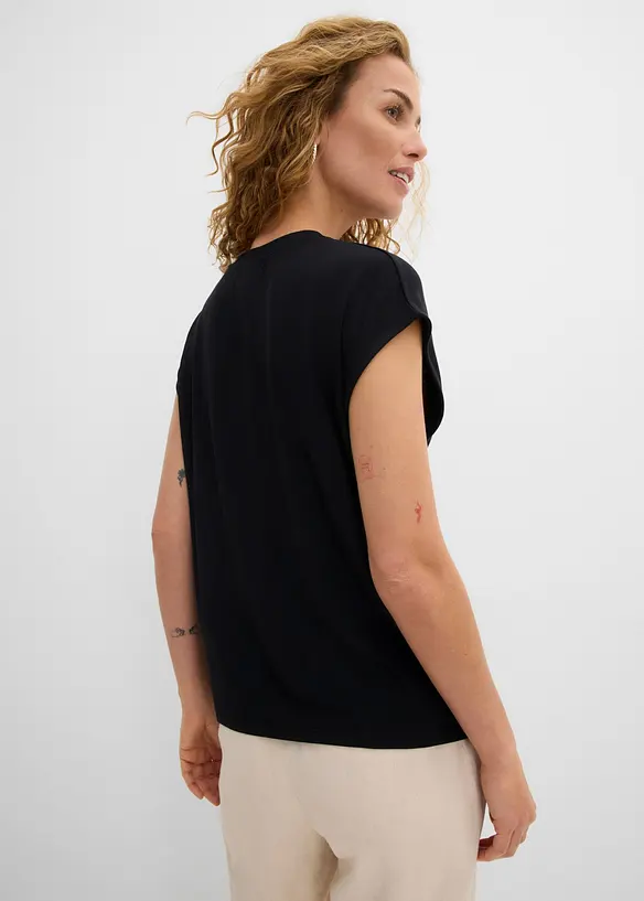 Oversized-T-Shirt aus softer Viskose in schwarz von hinten (im Anschnitt) - bonprix Oversized-T-Shirt aus softer Viskose in schwarz von hinten (im Anschnitt) - bonprix