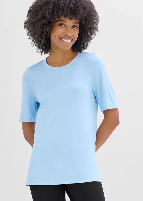 Langes Sport-Shirt mit Mesh, schnelltrocknend in blau von vorne (im Anschnitt) - bonprix