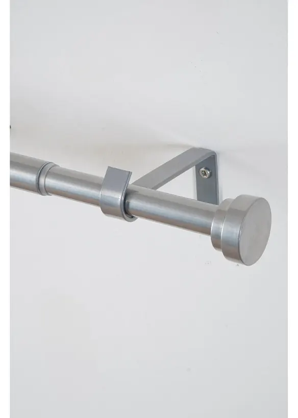 Ausziehbare Gardinenstange mit Endstück in silber - bonprix