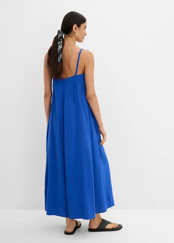 Jumpsuit mit verstellbaren Trägern aus Viskose-Mix in blau von hinten (Totalaufnahme) - bonprix