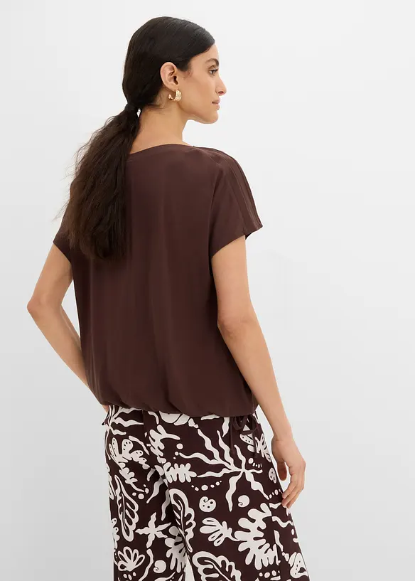 T-Shirt mit fließender Viskose in braun von hinten (im Anschnitt) - bonprix