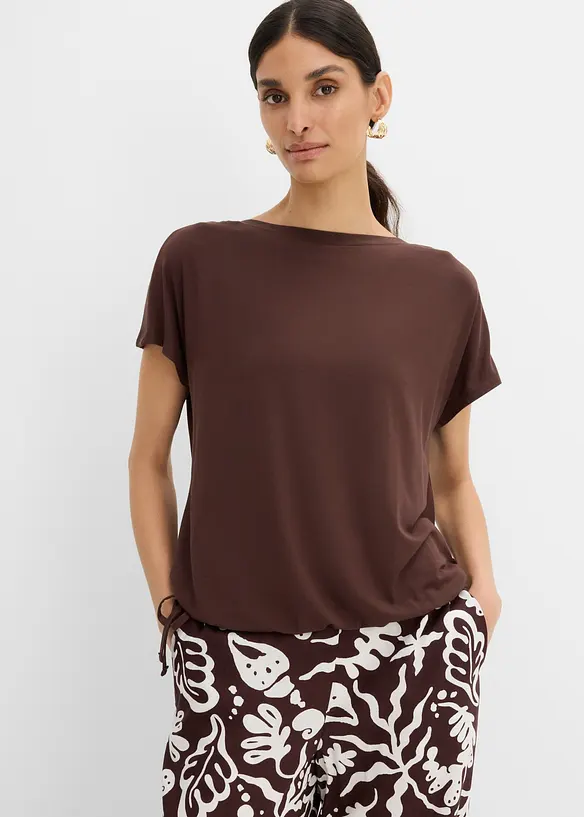 T-Shirt mit fließender Viskose in braun von vorne (im Anschnitt) - bonprix