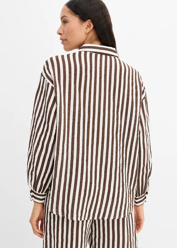 Musselin-Hemdbluse aus reiner Baumwolle in braun von hinten (im Anschnitt) - bonprix