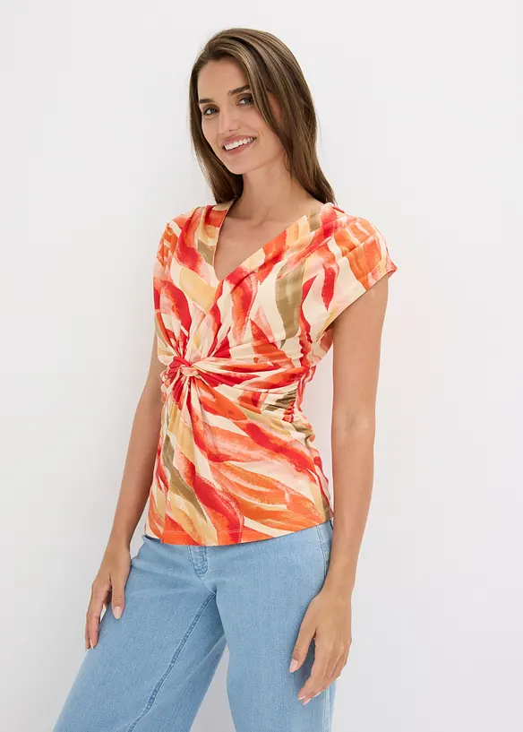 Shirt mit Drapierung aus softem Viskose-Mix in beige von vorne (im Anschnitt) - bonprix