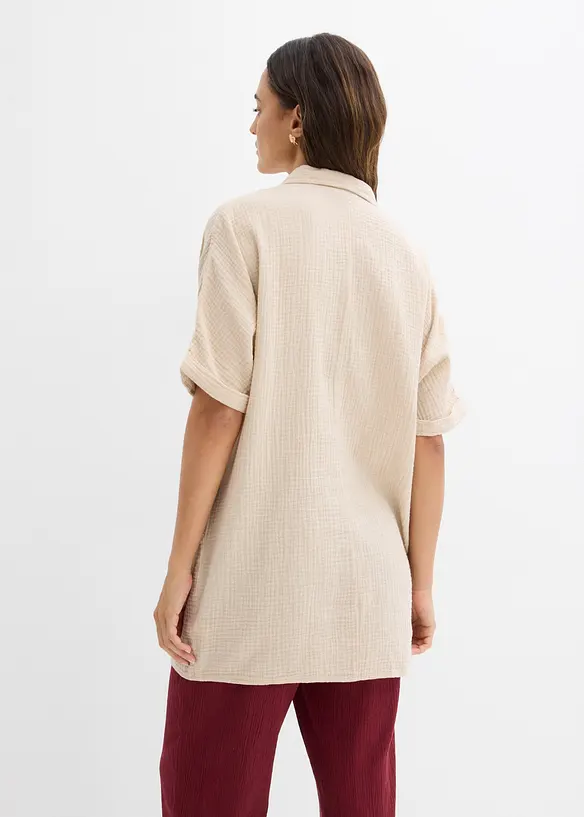 Musselin-Oversize-Longbluse aus reiner Baumwolle in beige von hinten (im Anschnitt) - bonprix