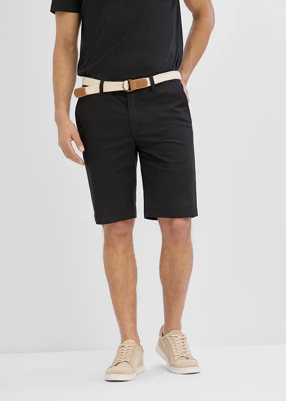 Stretch-Bermuda mit Gürtel in Regular Fit in schwarz von vorne - bonprix