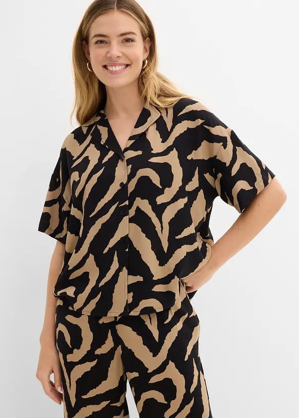 Oversize Kurzarmbluse aus softem Viskose-Mix in schwarz von vorne (im Anschnitt) - bonprix