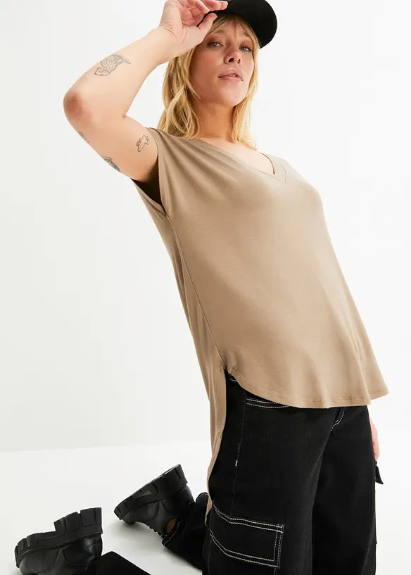 T-Shirt in grün von vorne (im Anschnitt) - bonprix T-Shirt in grün von vorne (im Anschnitt) - bonprix