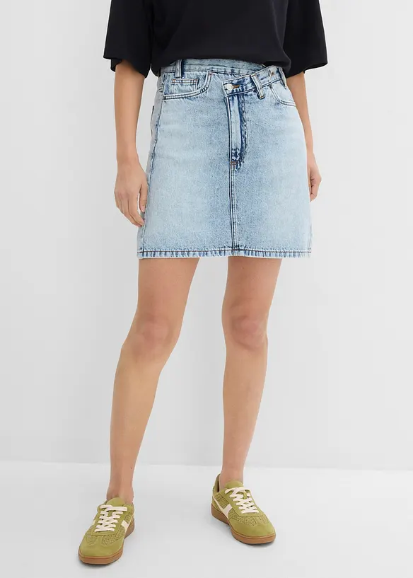 Jeansrock mit asymmetrischem Bund in blau von vorne - bonprix