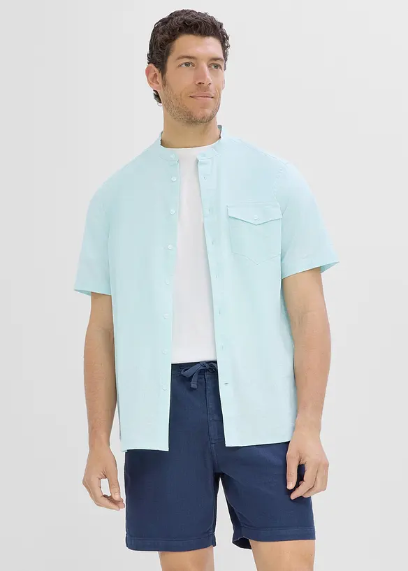 Kurzarmhemd aus Leinen-Mix in Regular Fit in blau von vorne (im Anschnitt) - bonprix