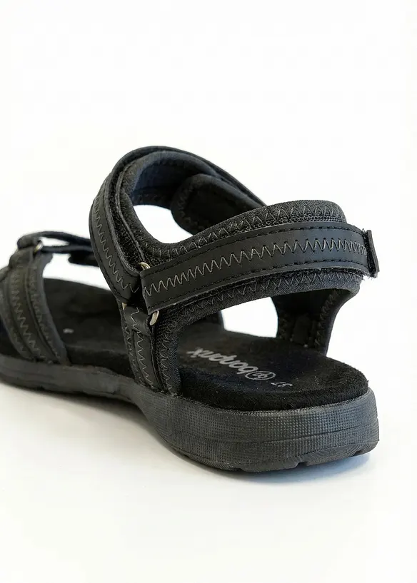 Trekkingsandalen mit Profilsohle in schwarz - bonprix