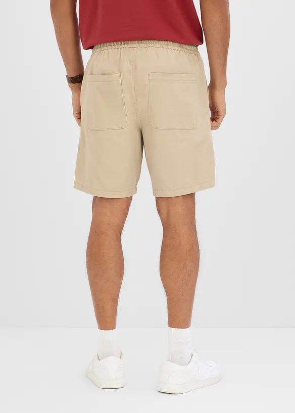 Shorts mit Dehnbund in Relaxed Fit in beige von hinten - bonprix