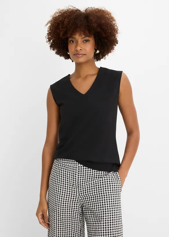 Shirt mit V-Ausschnitt mit reiner Bio-Baumwolle in schwarz von vorne (im Anschnitt) - bonprix Shirt mit V-Ausschnitt mit reiner Bio-Baumwolle in schwarz von vorne (im Anschnitt) - bonprix