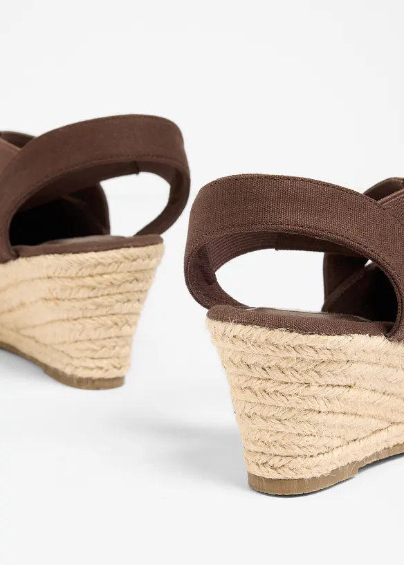 Keilpumps mit elastischen Riemen in braun - bonprix