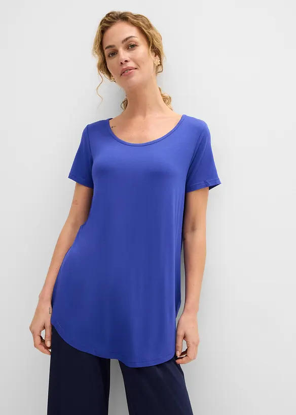 Longshirt aus softer Viskose in blau von vorne (im Anschnitt) - bonprix