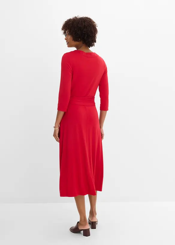 Viskose Jerseykleid in rot von hinten (Totalaufnahme) - bonprix Viskose Jerseykleid in rot von hinten (Totalaufnahme) - bonprix