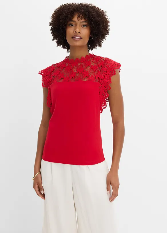 Shirt mit Spitzeneinsatz in rot von vorne (im Anschnitt) - bonprix