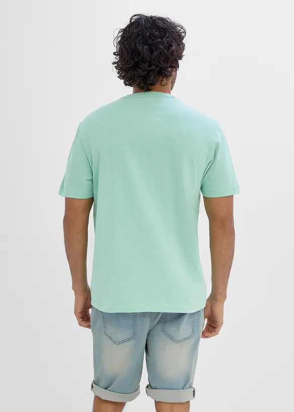 Henleyshirt aus reiner Bio-Baumwolle in grün von hinten (im Anschnitt) - bonprix
