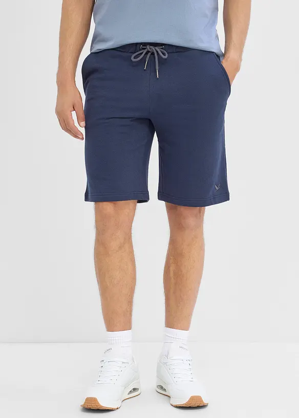 Sweat-Bermuda mit Dehnbund in Regular Fit in blau von vorne - bonprix