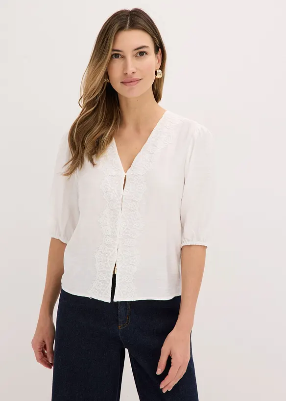 Bluse aus Viskose-Mix in weiß von vorne (im Anschnitt) - bonprix