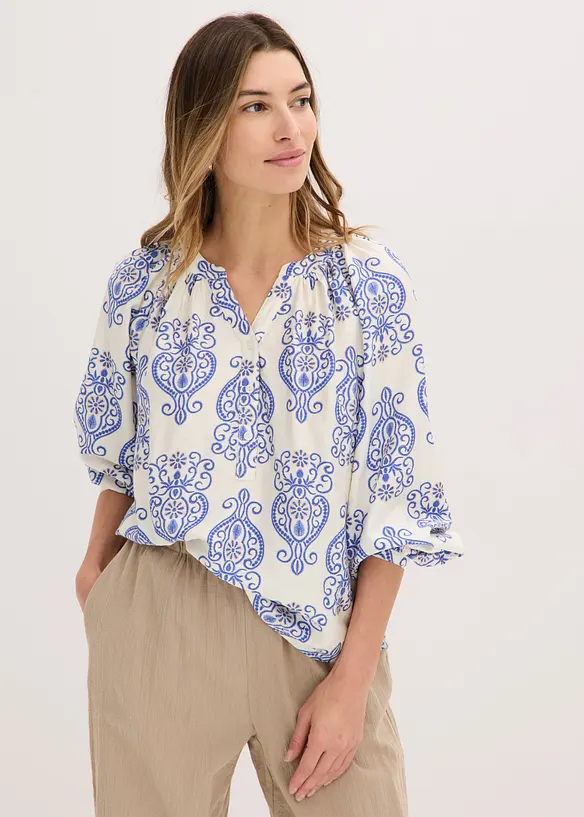 Bluse aus fließendem Viskose-Mix in weiß von vorne (im Anschnitt) - bonprix