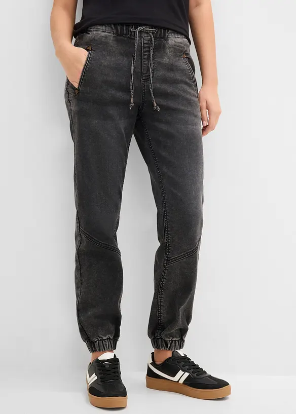 Jogg Jeans Mid Waist, stretch in schwarz von vorne - bonprix