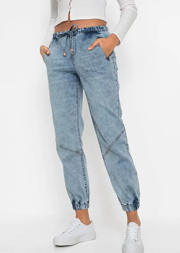 Jogg Jeans Mid Waist, stretch in blau von vorne - bonprix Jogg Jeans Mid Waist, stretch in blau von vorne - bonprix