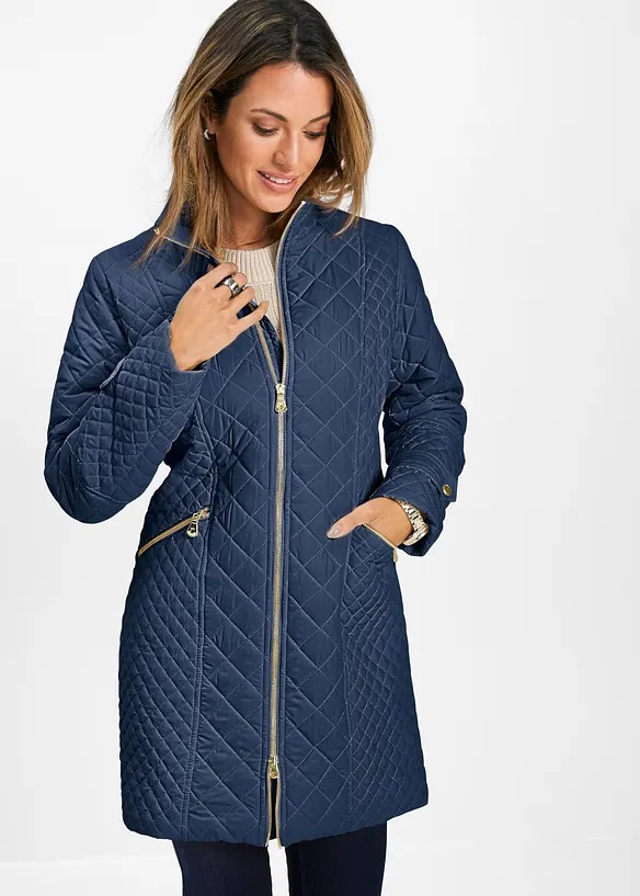Kurz-Steppmantel in blau von vorne (Totalaufnahme) - bonprix