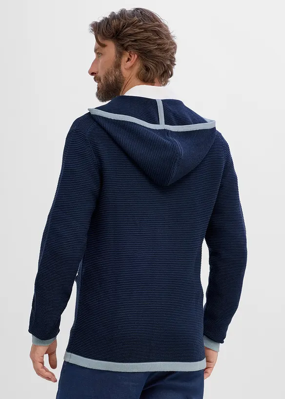 Trachten-Strickjacke aus weichem Baumwollmix in blau von hinten (im Anschnitt) - bonprix