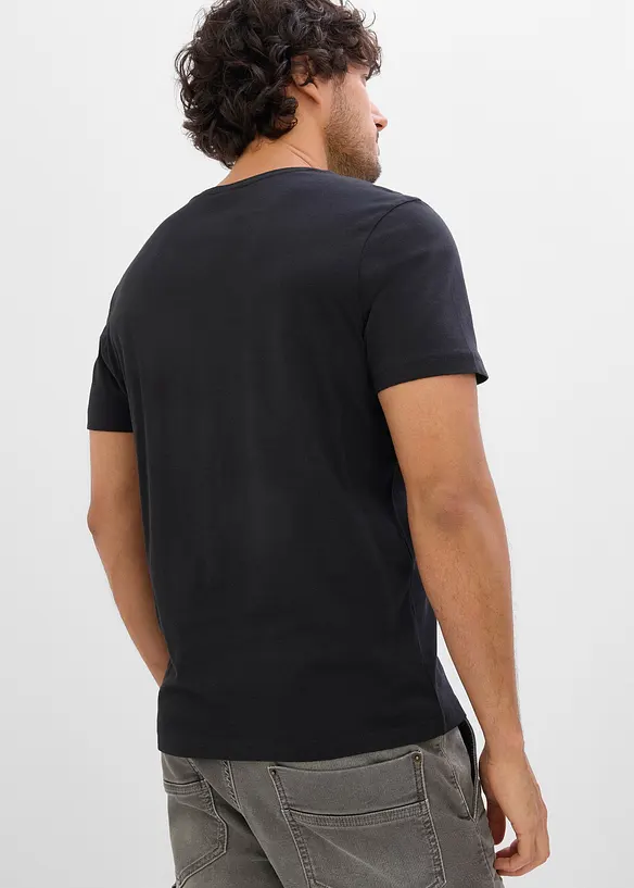 T-Shirt mit V-Ausschnitt (3er Pack) in schwarz von hinten (im Anschnitt) - bonprix