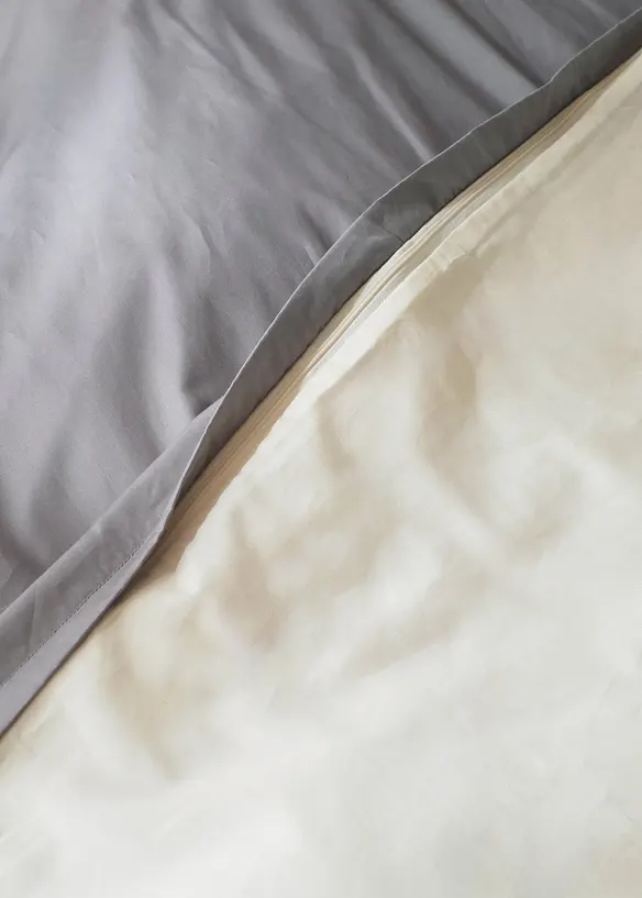 Wendbare Perkal-Bettwäsche in beige (Detailaufnahme) - bonprix