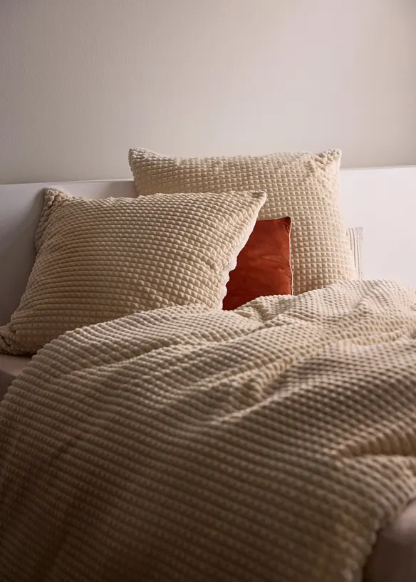 Wendbare Cashmere Touch Bettwäsche mit Hochtief-Effekt in grau (Ambiente) - bonprix