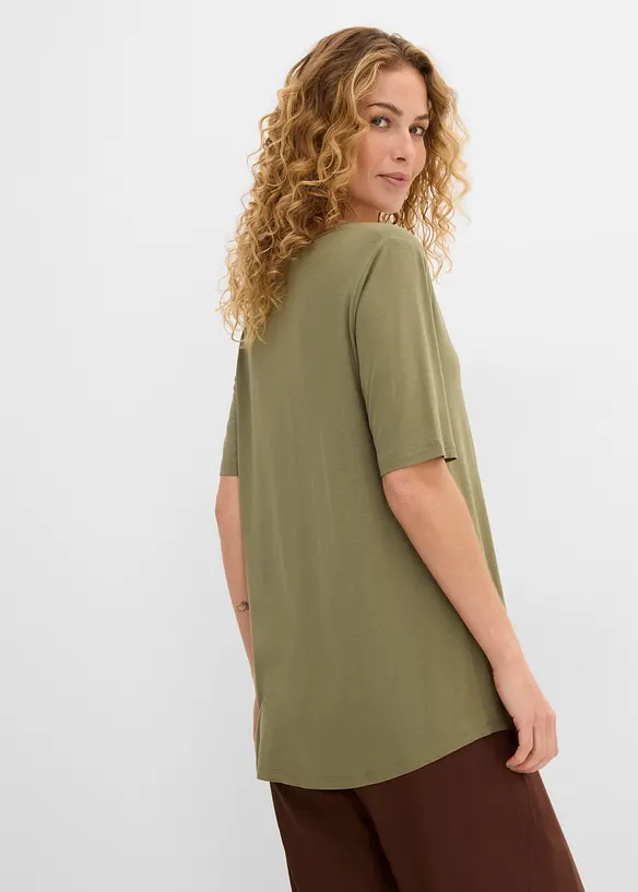 Longshirt aus softer Viskose in grün von hinten (im Anschnitt) - bonprix
