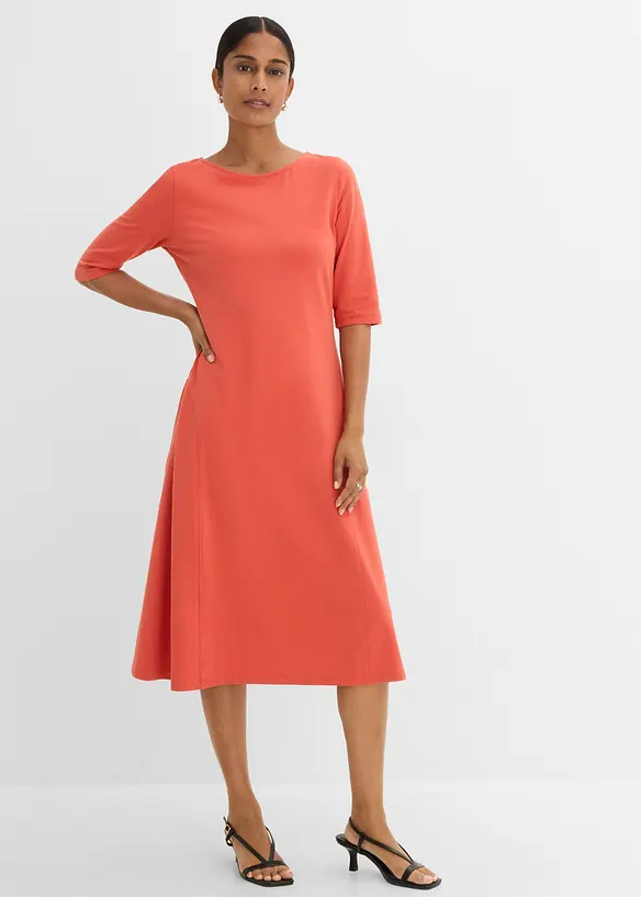 Shirtkleid in rot von vorne (Totalaufnahme) - bonprix
