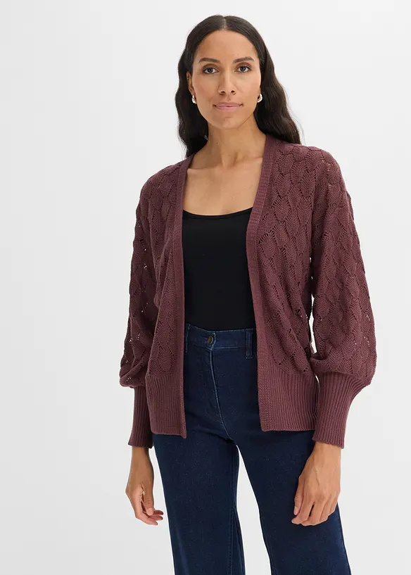Ajour-Strickjacke in lila von vorne (im Anschnitt) - bonprix