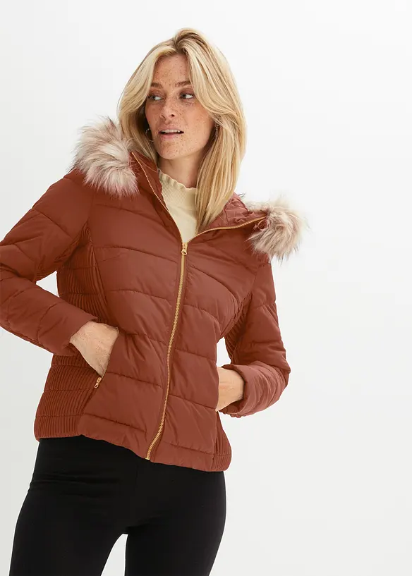 Steppjacke in braun von vorne (im Anschnitt) - bonprix