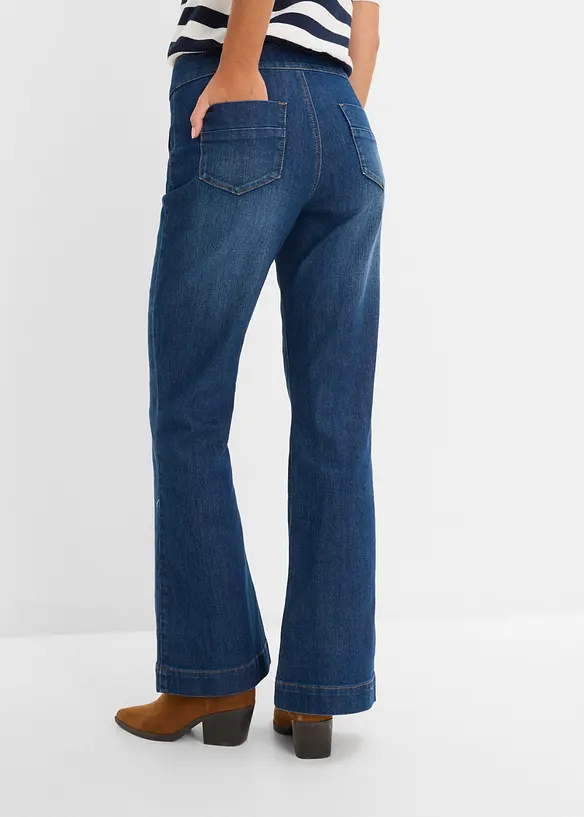 Flared-Jeans Mid Waist in blau von hinten - bonprix
