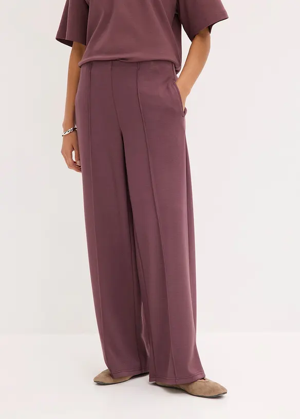 Scuba-Hose aus Viskose-Mix in lila von vorne - bonprix
