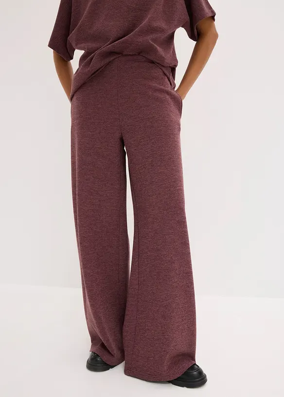 Hose mit weitem Bein aus Piqué in lila von vorne - bonprix
