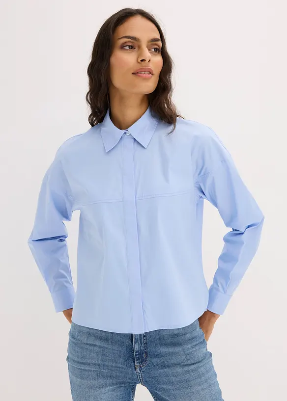 Hemdbluse aus Baumwoll-Mix in blau von vorne (im Anschnitt) - bonprix